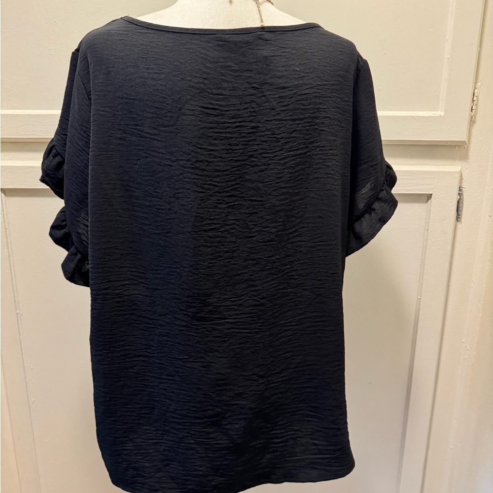 Chic Black Ruffle Sleeve Blouse - Picture 3 of 6